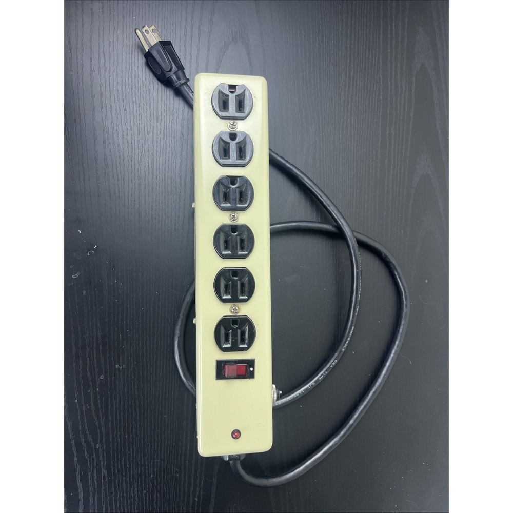 Woods Full Surge Suppressor #417 Power Strip‎ Surge Protector